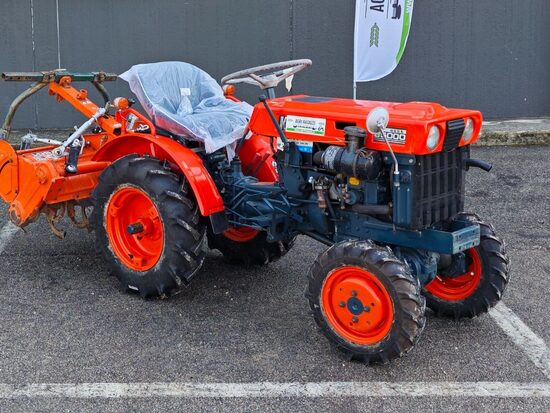 ✅ Kubota B5000 - 100% Ricondizionato, con Garanzia Inclusa, Motore Kubota Diesel 2 Cilindri, Gommato Nuovo, 4x4, Attacco a Tre Punti, Tagliandato al 100%, Consegna in Tutta Italia.